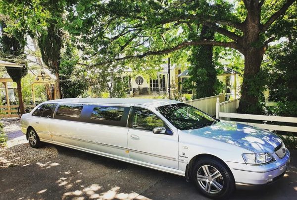 Curwood's Limousines, Corporate, Weddings, Events